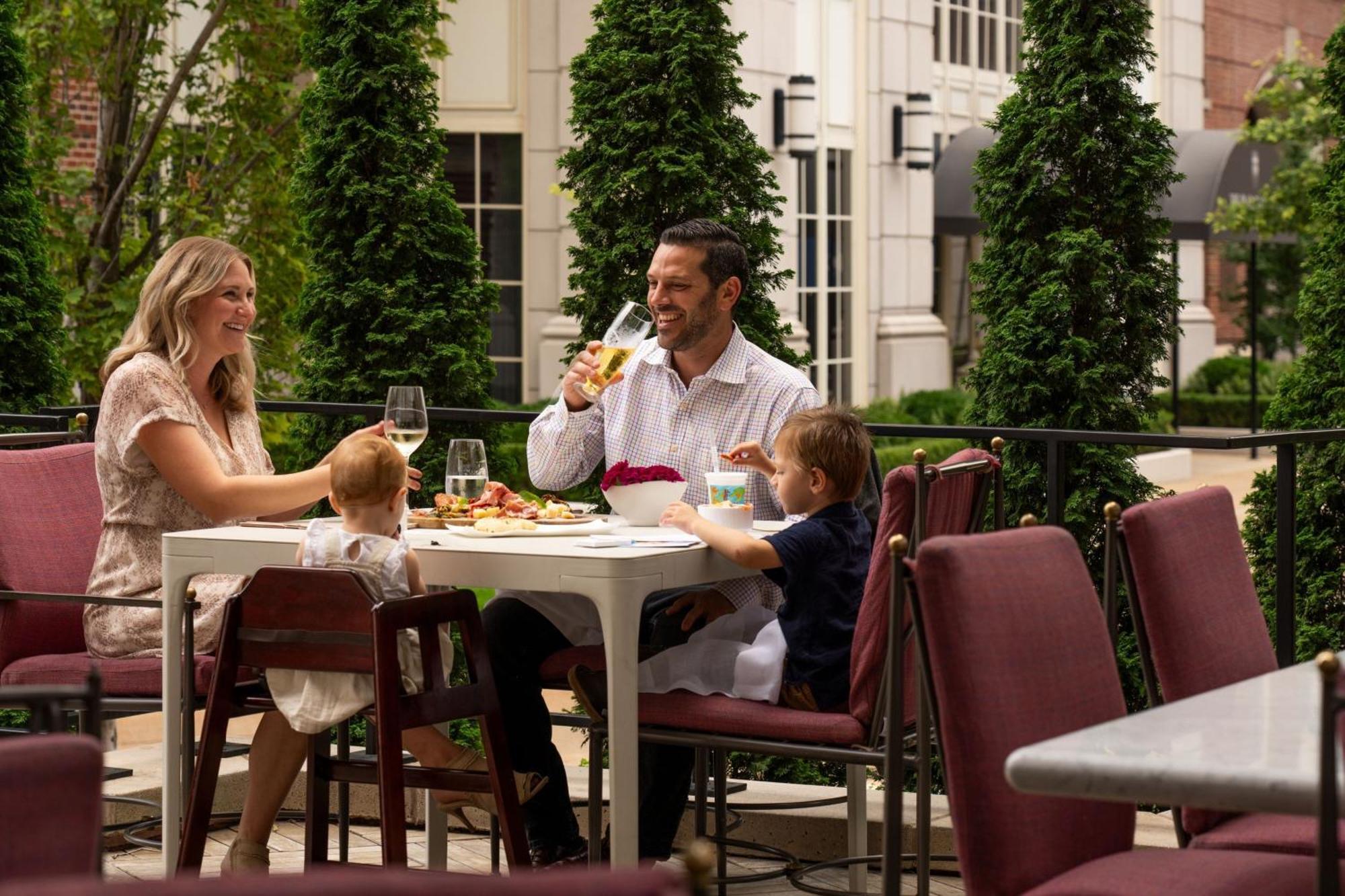 The Ritz-Carlton, St. Louis Hotel Clayton Buitenkant foto